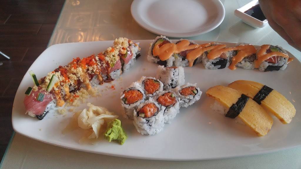 Moshi Sushi Bar | restaurant | 2152 E Main St, Columbus, OH 43209, USA | 6147320641 OR +1 614-732-0641