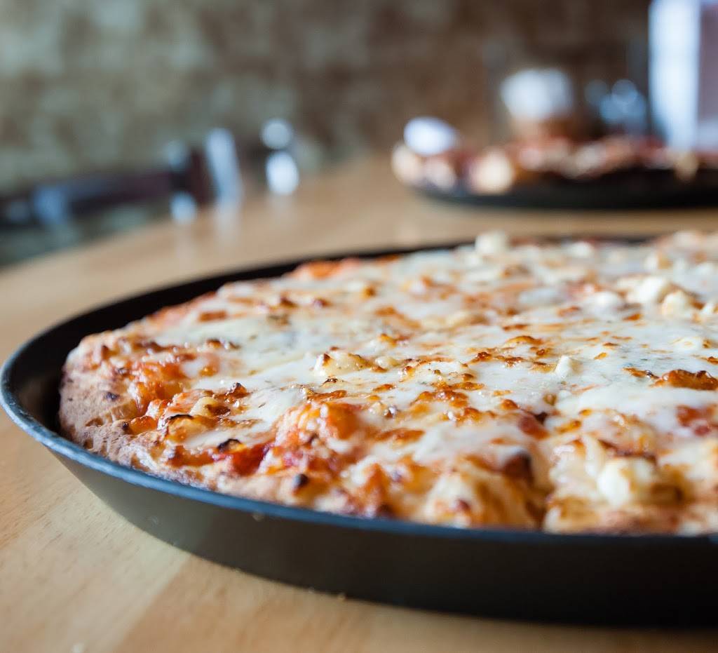 Noble Romans Craft Pizza & Pub | restaurant | 11715 Allisonville Rd, Fishers, IN 46038, USA | 3175783377 OR +1 317-578-3377