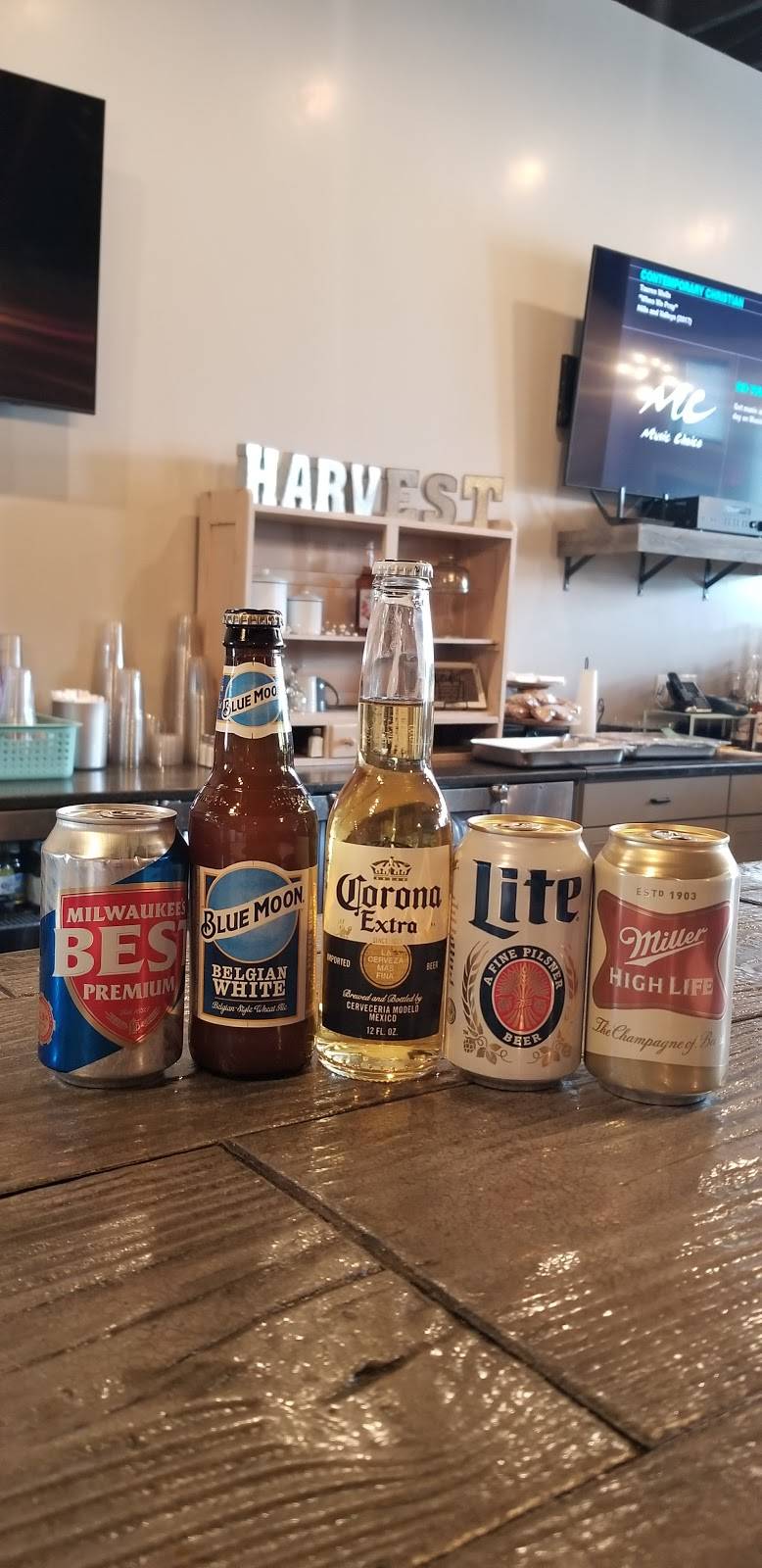 Harvest Bakery and More | restaurant | 916 Albany St, Erie, IL 61250, USA | 3095159025 OR +1 309-515-9025