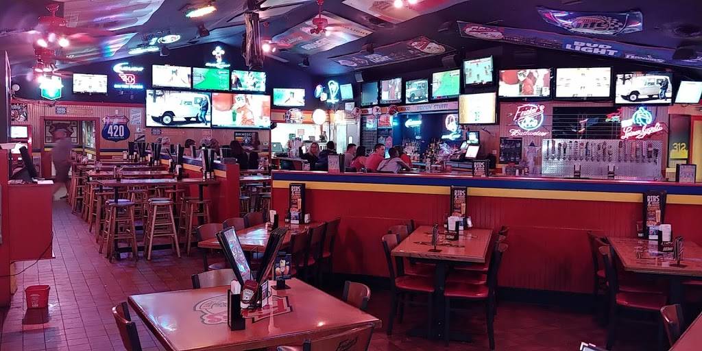 Frickers | restaurant | 6280 Chambersburg Rd, Dayton, OH 45424, USA | 9372339464 OR +1 937-233-9464