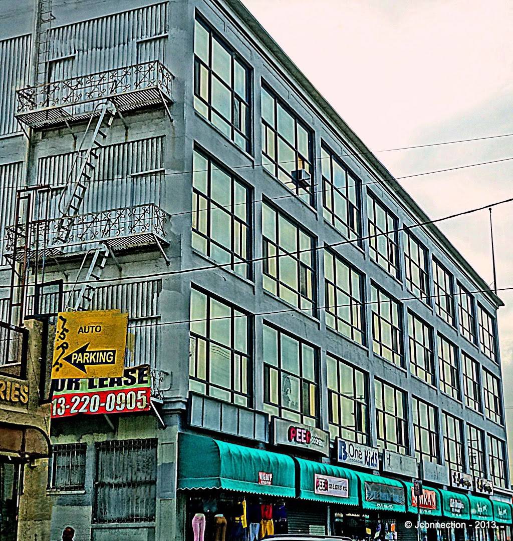 Cafe Esquinita | restaurant | 401 E Pico Blvd, Los Angeles, CA 90015, USA | 2137480065 OR +1 213-748-0065