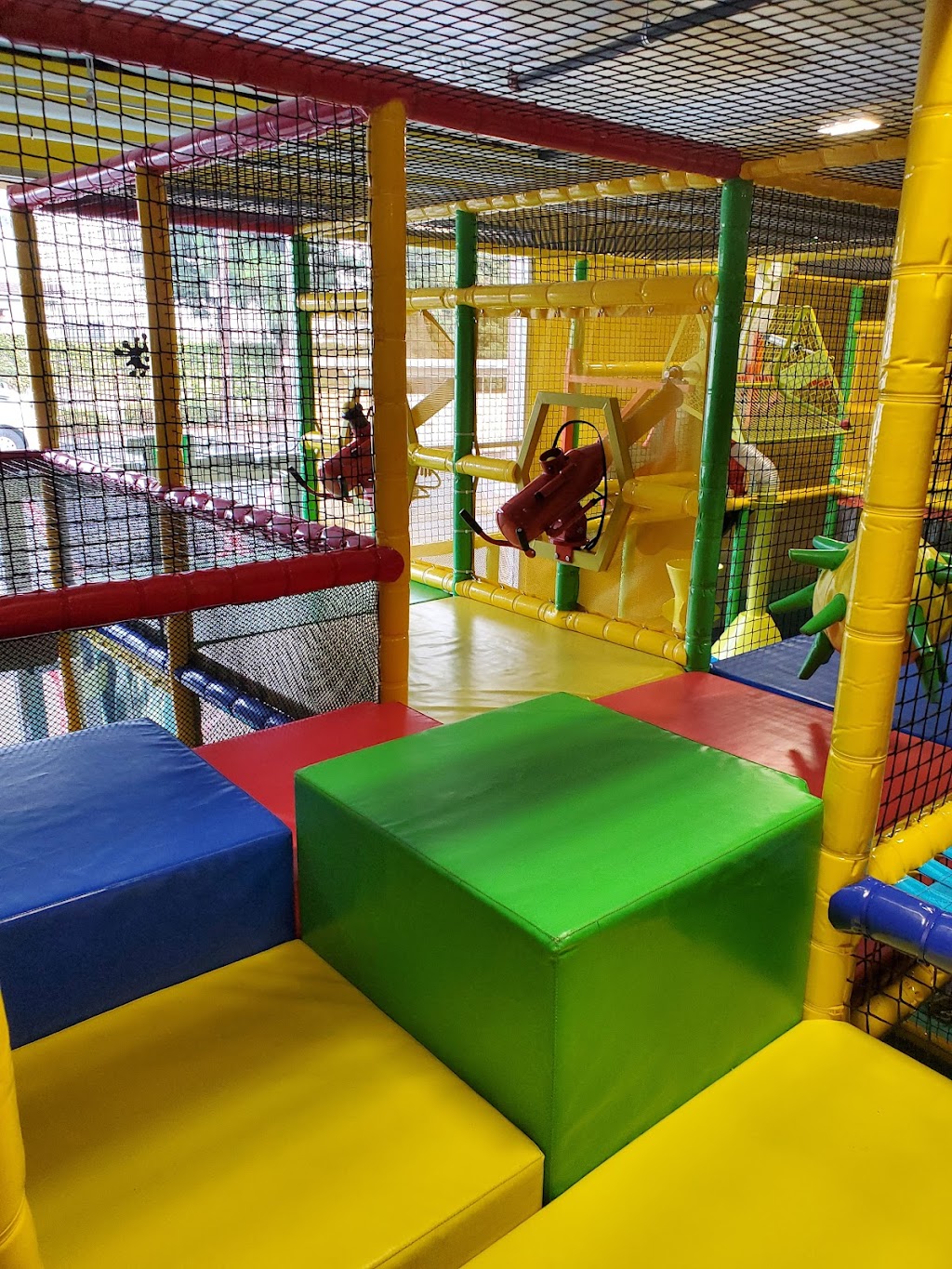 Luv 2 Play- Dublin CA 94568 | cafe | 7871 Amador Valley Blvd, Dublin, CA 94568, USA | 9252710976 OR +1 925-271-0976