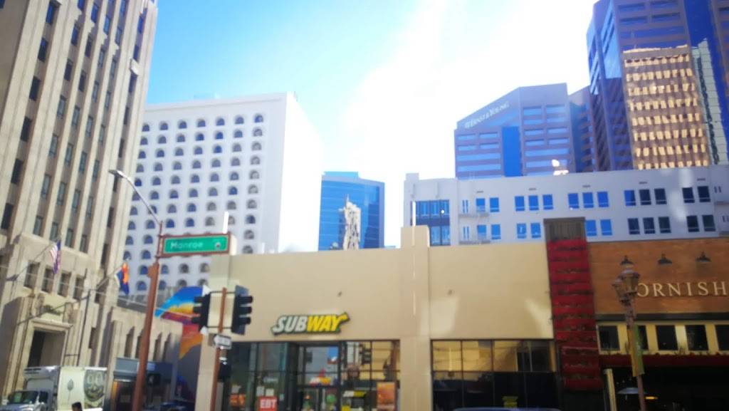 Subway | restaurant | 144 N Central Ave, Phoenix, AZ 85004, USA | 6022719866 OR +1 602-271-9866