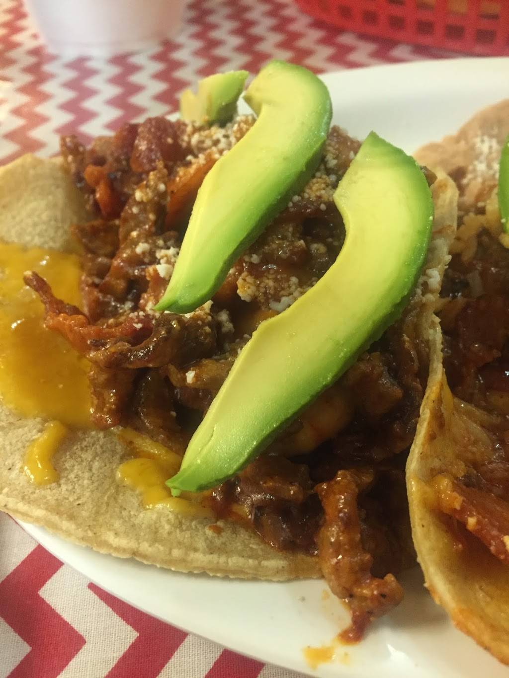 Los Tapatios Mexican Food | restaurant | 2335 Reo Dr, San Diego, CA 92139, USA | 6194346836 OR +1 619-434-6836