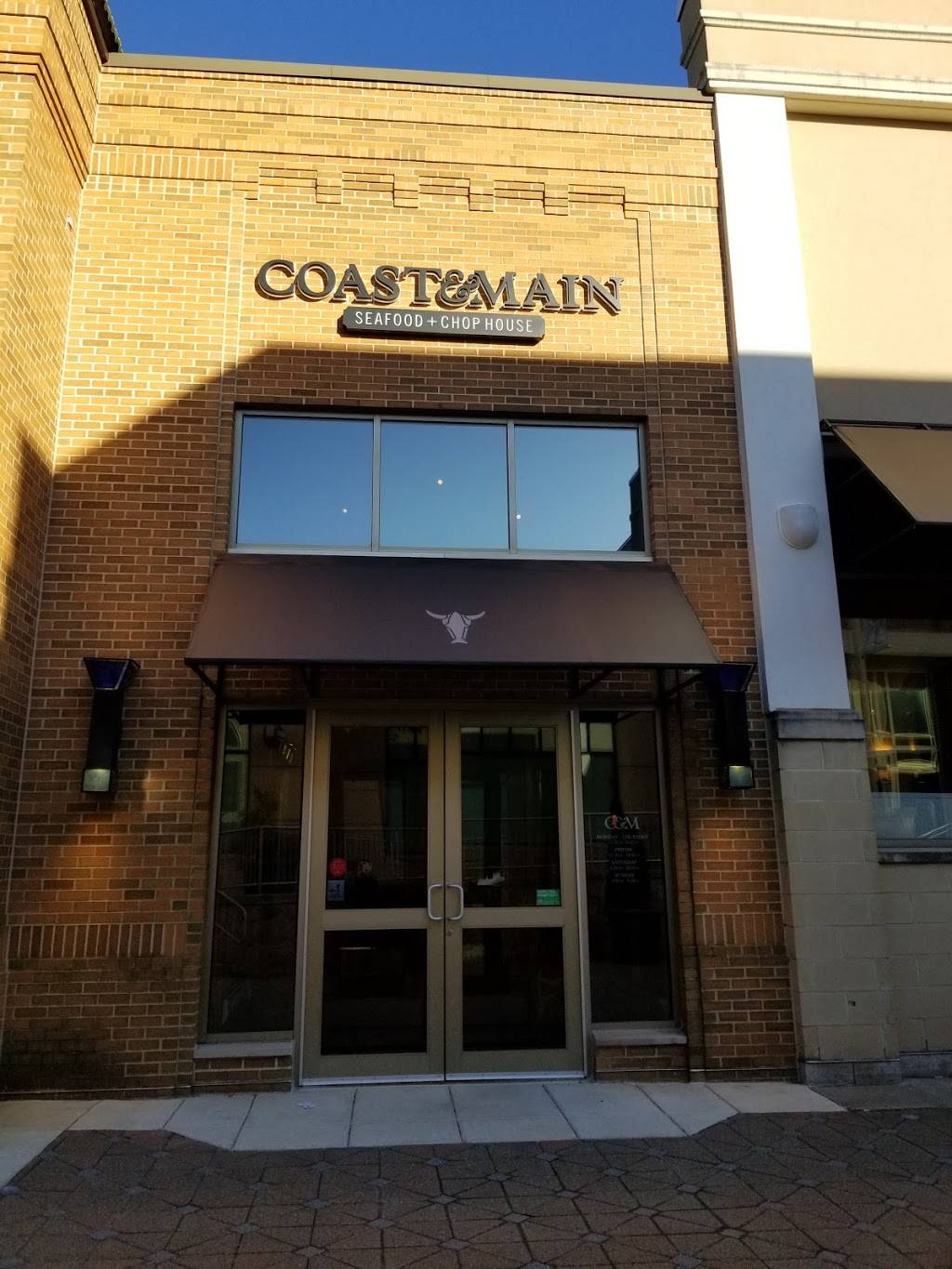 Coast and Main Seafood and Chophouse | restaurant | 705 Mall Cir Dr, Monroeville, PA 15146, USA | 4123806022 OR +1 412-380-6022