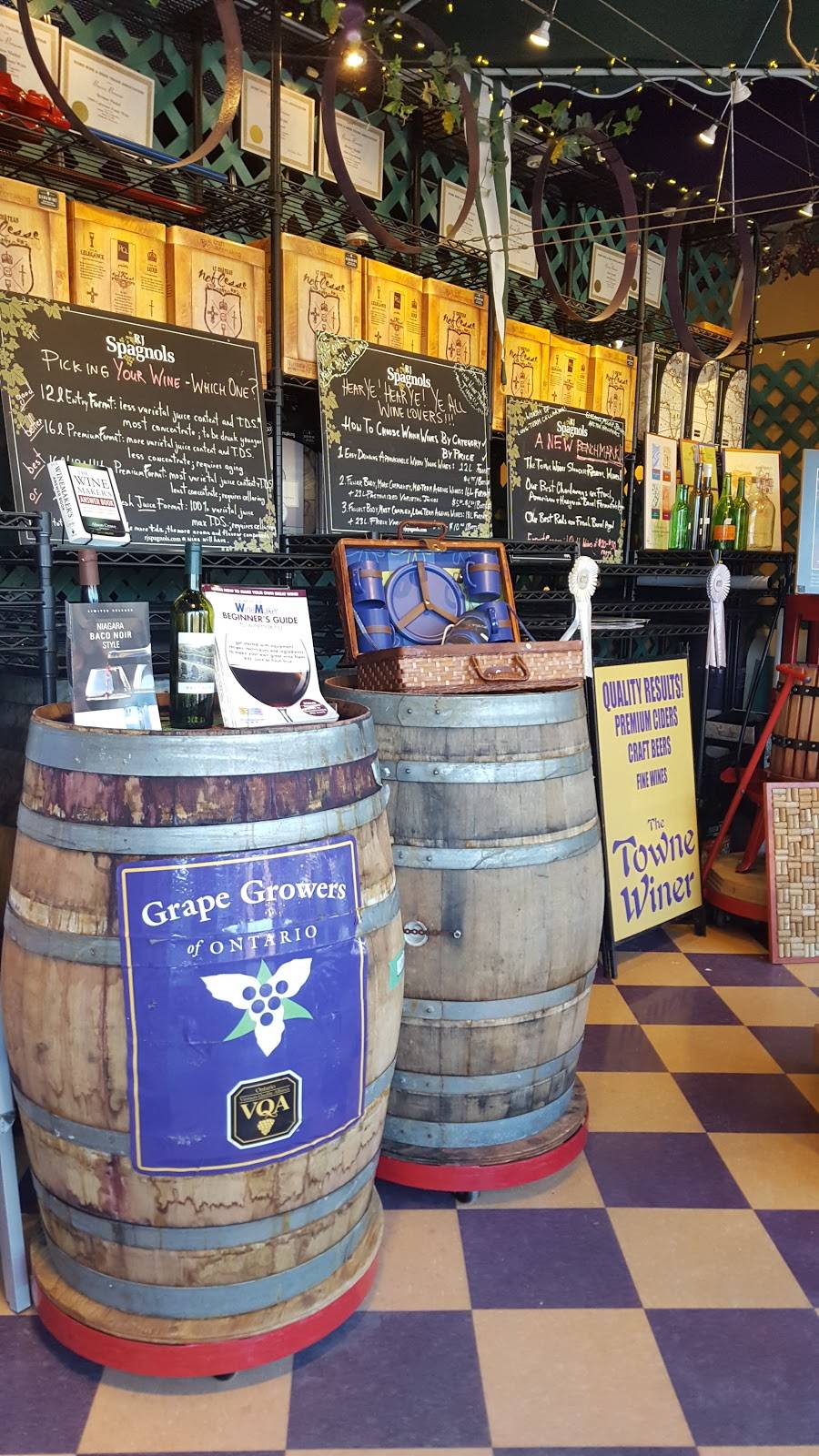 The Towne Winer | restaurant | Downey Road Centre, 115 Downey Rd #5, Guelph, ON N1C 1A2, Canada | 5198249191 OR +1 519-824-9191