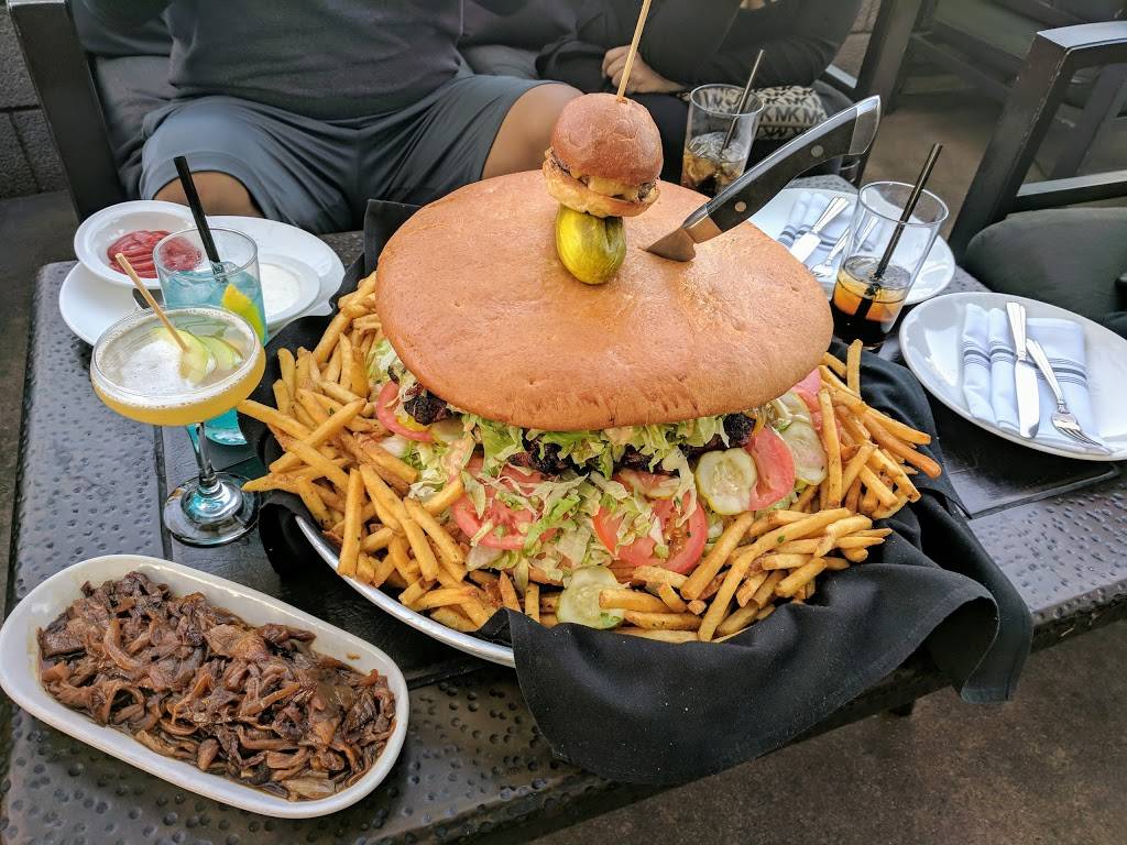 The Catch | restaurant | 2100 E Katella Ave #104, Anaheim, CA 92806, USA | 7149350101 OR +1 714-935-0101