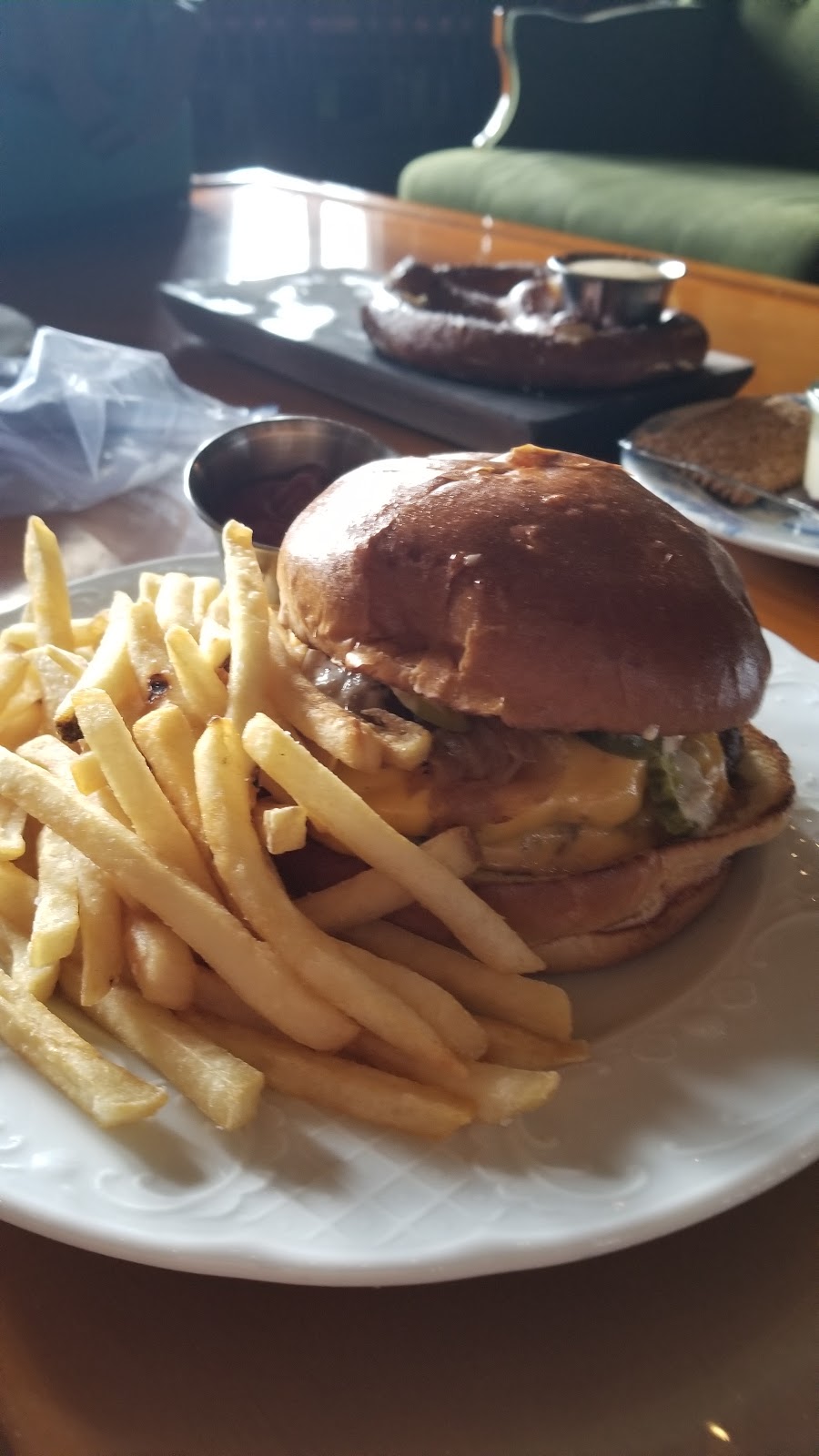 Drawing Room | night club | 12 S Michigan Ave, Chicago, IL 60603, USA | 8443122221 OR +1 844-312-2221