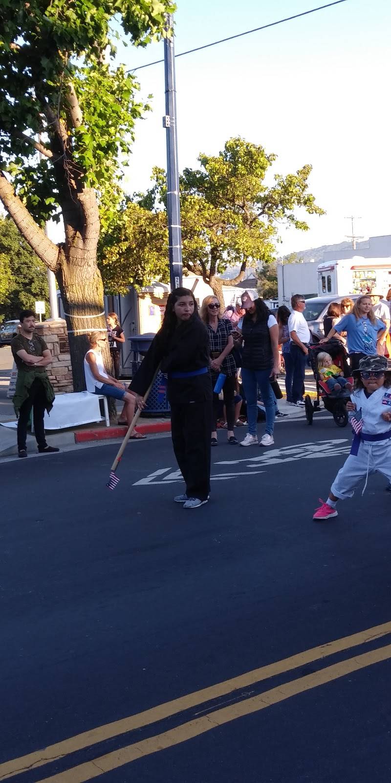 Benicia Veterans Memorial Hall | night club | 1150 1st St, Benicia, CA 94510, USA | 7073899175 OR +1 707-389-9175