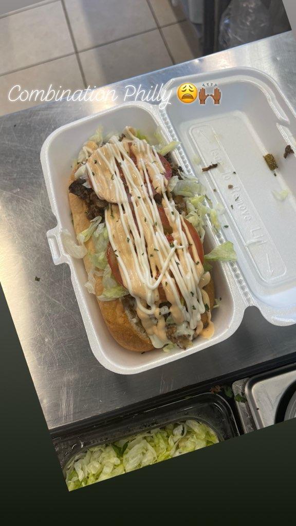 Sandwichqueen LLC | restaurant | 750 W Garfield Blvd, Chicago, IL 60609, USA | 7734986269 OR +1 773-498-6269