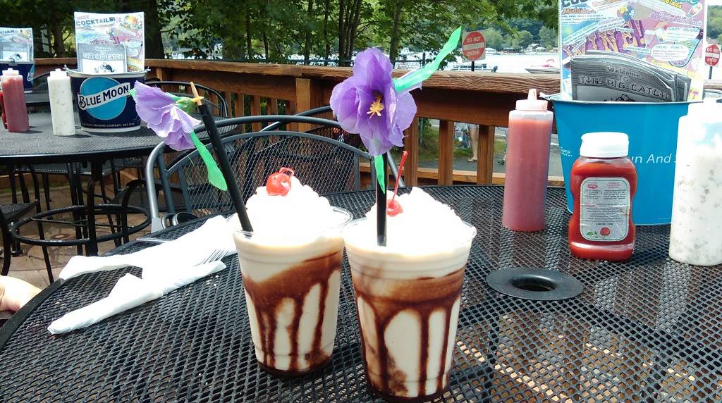 The Big Catch | restaurant | 3651, 150 Shore Dr, Bristol, NH 03222, USA | 6037443120 OR +1 603-744-3120