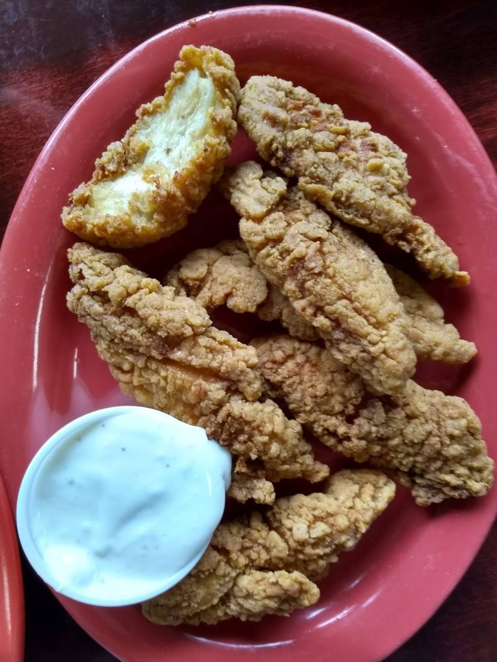 Rockets Cafe | restaurant | 2023 N Reynolds Rd, Toledo, OH 43615, USA | 4195313192 OR +1 419-531-3192