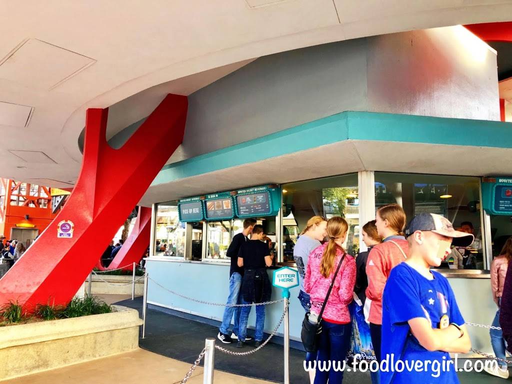 The Lunching Pad | restaurant | 1180 Seven Seas Drive, Orlando, FL 32836, USA | 4079393463 OR +1 407-939-3463