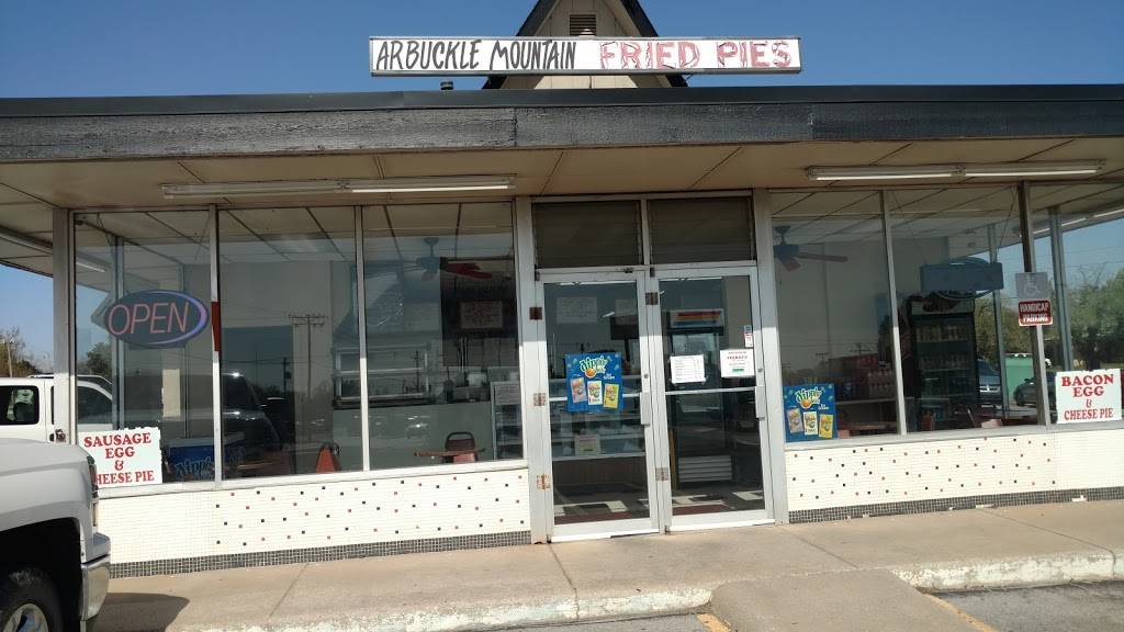 Arbuckle Mountain Original Fried Pies | restaurant | 3721 NW 50th St, Oklahoma City, OK 73112, USA | 4059461300 OR +1 405-946-1300