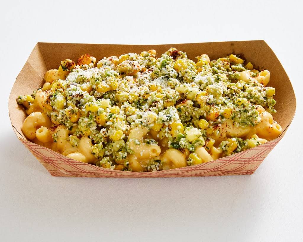 Mac Dynamite | restaurant | 4131 N Rockwell St, Chicago, IL 60618, USA | 8722030830 OR +1 872-203-0830