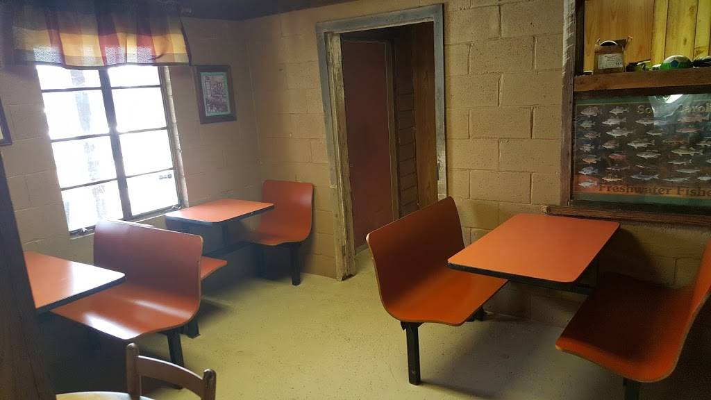 Rubys Place | restaurant | 831 Hollywood Rd, Saluda, SC 29138, USA | 8644453100 OR +1 864-445-3100