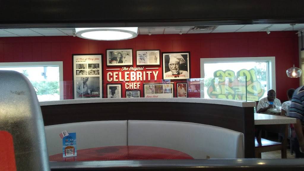 KFC | restaurant | 4420 W Sahara Ave, Las Vegas, NV 89102, USA | 7023620058 OR +1 702-362-0058