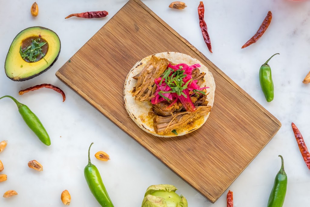 Hot Lime Craft Tacos | restaurant | 115 NW 6th St, Fort Lauderdale, FL 33311, USA | 7862689795 OR +1 786-268-9795