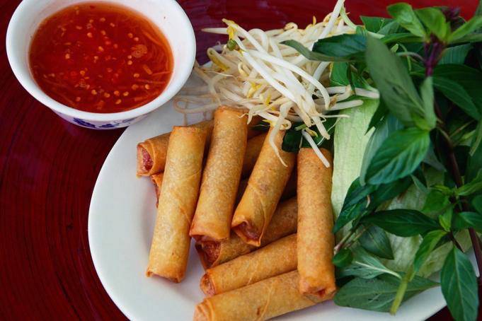 Koh Ruessei Restaurant | bakery | 816 E Anaheim St, Long Beach, CA 90813, USA | 5629127316 OR +1 562-912-7316