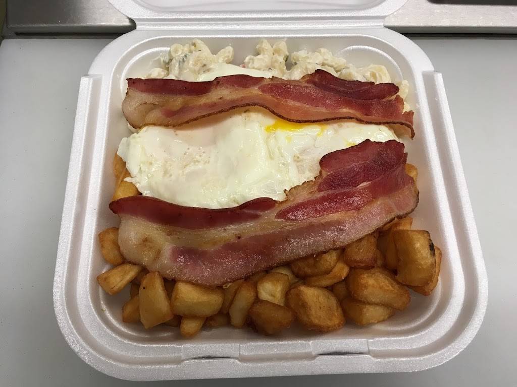 Chili Hots | restaurant | 3774 Chili Ave, Rochester, NY 14624, USA | 5858891770 OR +1 585-889-1770