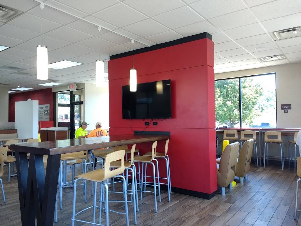 Wendys | restaurant | 930 E State St, Athens, OH 45701, USA | 7405947995 OR +1 740-594-7995