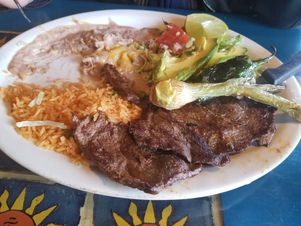 El Azteca | restaurant | N474 Eisenhower Dr, Appleton, WI 54915, USA | 9208306605 OR +1 920-830-6605