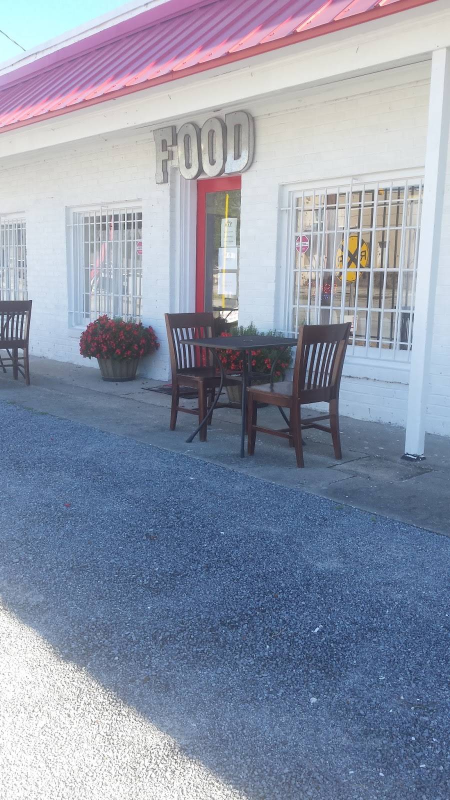 FOOD on Spruill | restaurant | 4262 Spruill Ave, North Charleston, SC 29405, USA | 8433035887 OR +1 843-303-5887