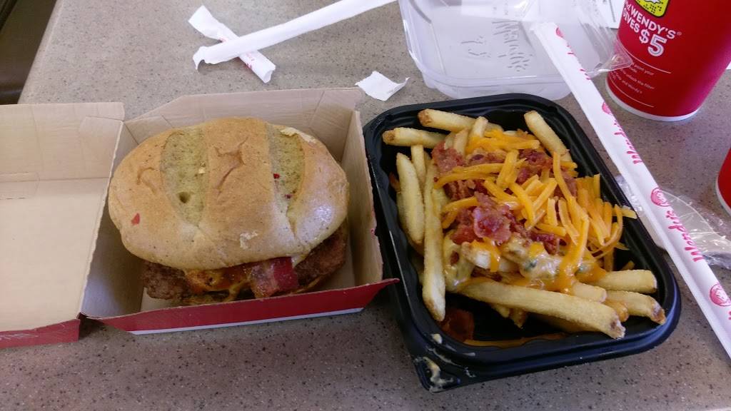 Wendys | restaurant | 15700 1st Ave S, Burien, WA 98148, USA | 2062447084 OR +1 206-244-7084