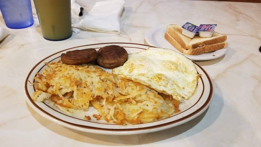 Muscatine Family Restaurant | restaurant | 1903 Park Ave, Muscatine, IA 52761, USA | 5632635490 OR +1 563-263-5490