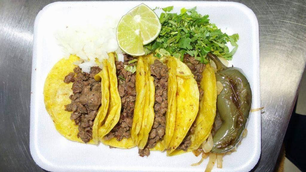 Mini Tacos El Maicol | restaurant | 3630 Culebra Rd, San Antonio, TX 78228, USA | 8329941974 OR +1 832-994-1974
