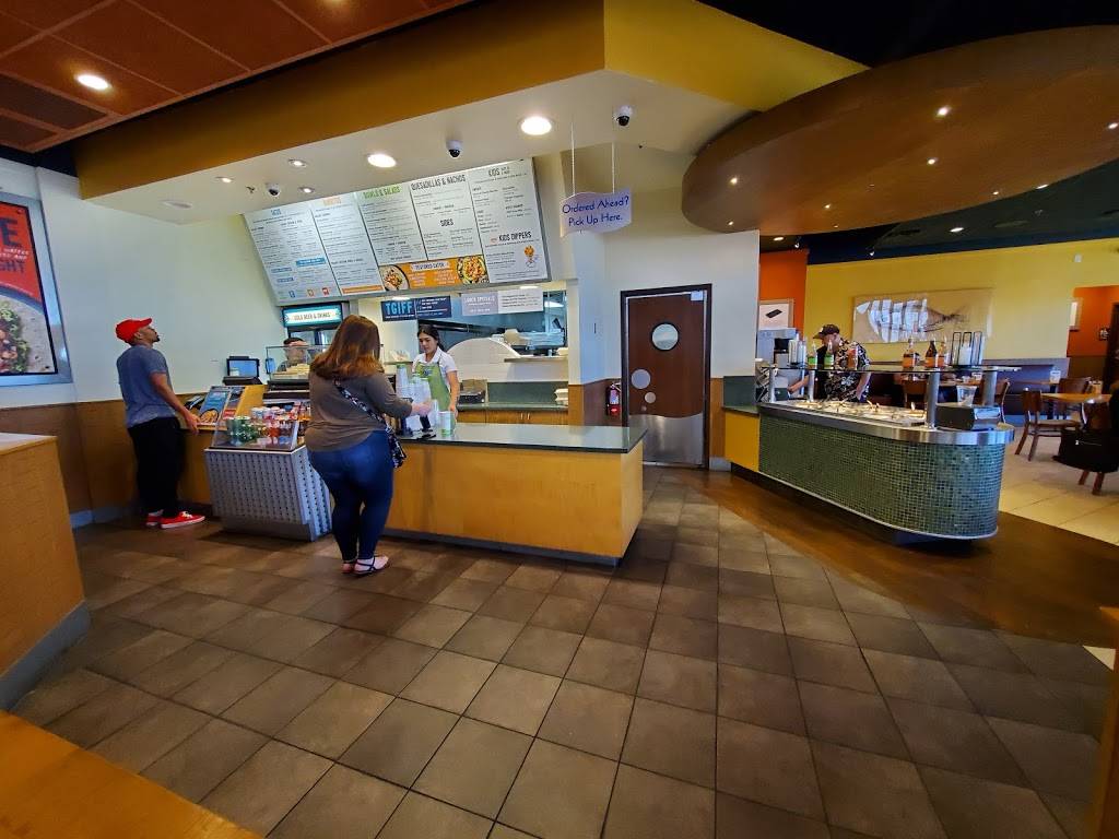 Rubios Coastal Grill | restaurant | 419 Parkway Plaza, El Cajon, CA 92020, USA | 6195931555 OR +1 619-593-1555