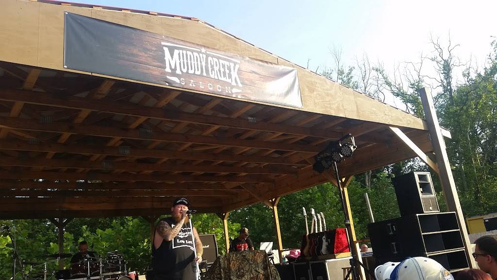 Muddy Creek Saloon | restaurant | 1314 Hebron Rd, Heath, OH 43056, USA | 7405220067 OR +1 740-522-0067