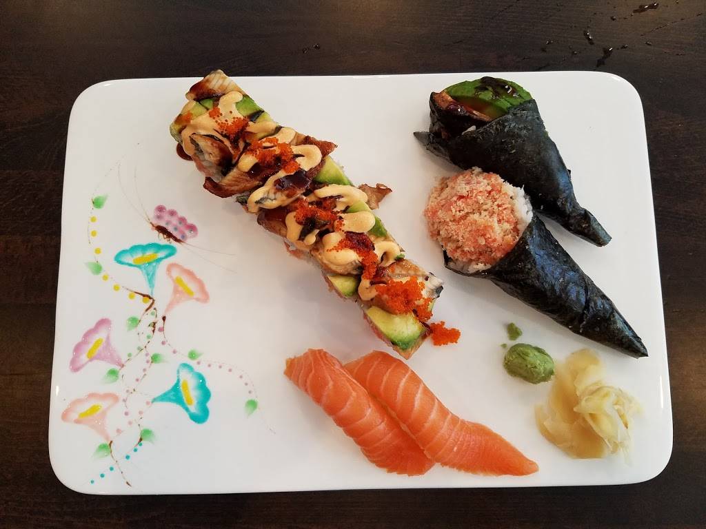 Sumo Sushi | restaurant | 55 Crystal Ave #24, Derry, NH 03038, USA | 6032605348 OR +1 603-260-5348