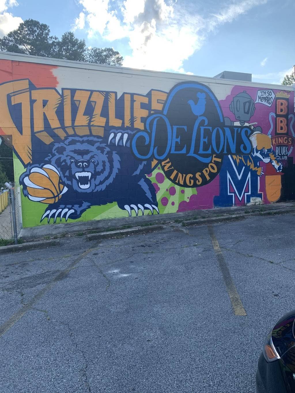 Deleons Wingspot | restaurant | 3354 Memorial Dr STE B, Decatur, GA 30032, USA | 4042544104 OR +1 404-254-4104