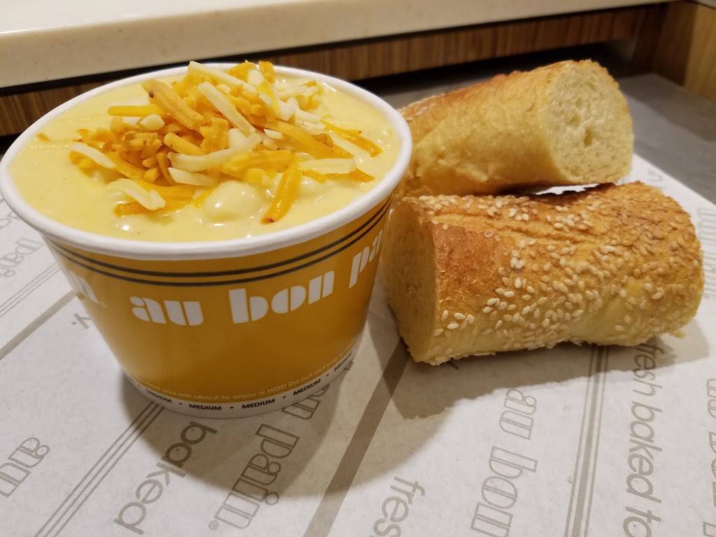 Au Bon Pain | restaurant | 1 Saarinen Circle, Sterling, VA 20166, USA | 7039960160 OR +1 703-996-0160