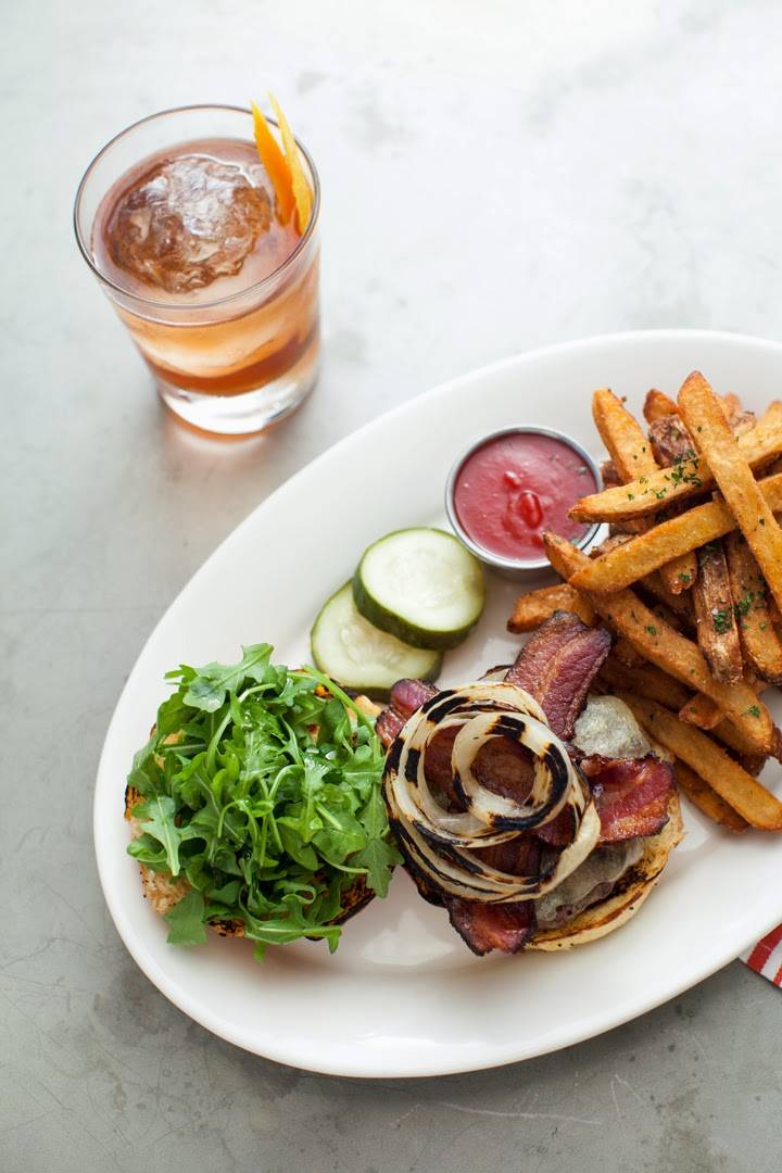 Guild Tavern | restaurant | 1633 Williston Rd, South Burlington, VT 05403, USA | 8024971207 OR +1 802-497-1207