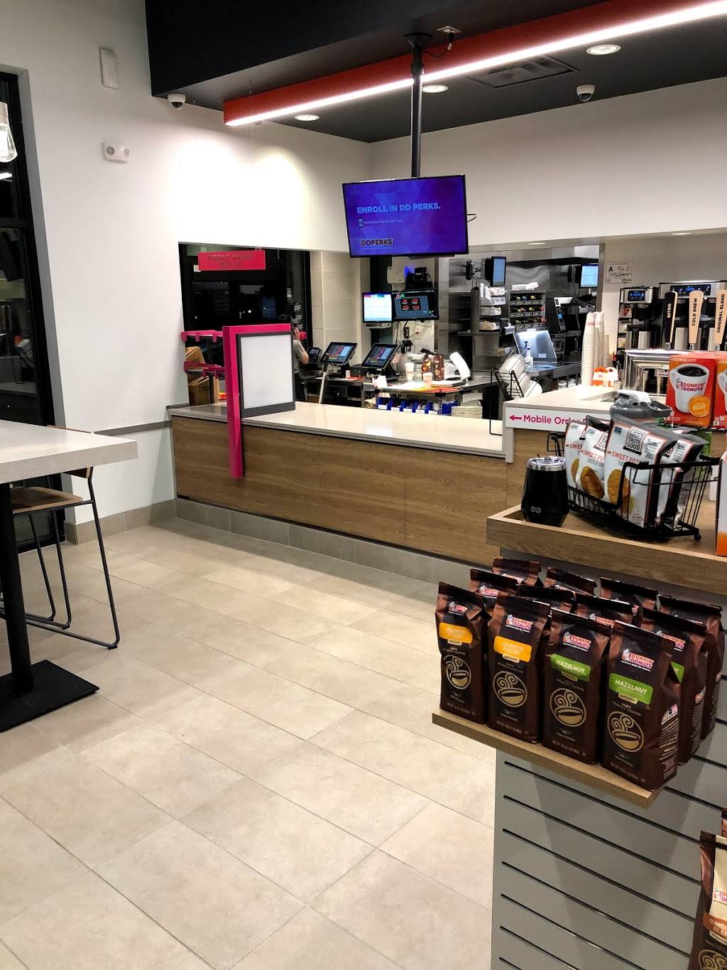 Dunkin | bakery | 1725 W Arlington Blvd, Greenville, NC 27834, USA | 2523530634 OR +1 252-353-0634