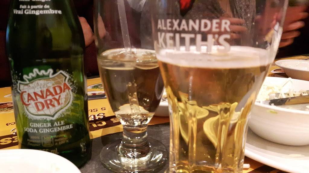 Rôtisserie St-Hubert | restaurant | 290 Boulevard DAnjou, Châteauguay, QC J6K 1C6, Canada | 4506992300 OR +1 450-699-2300