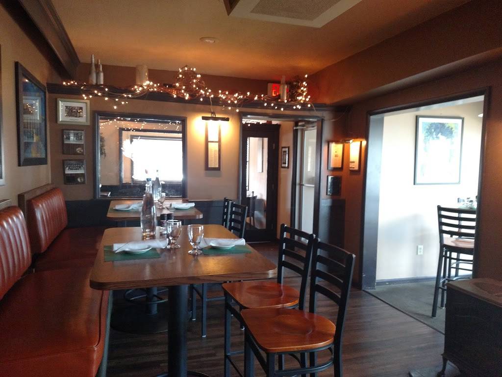 Nesticos | restaurant | 412 N Main St, North Syracuse, NY 13212, USA | 3154585188 OR +1 315-458-5188