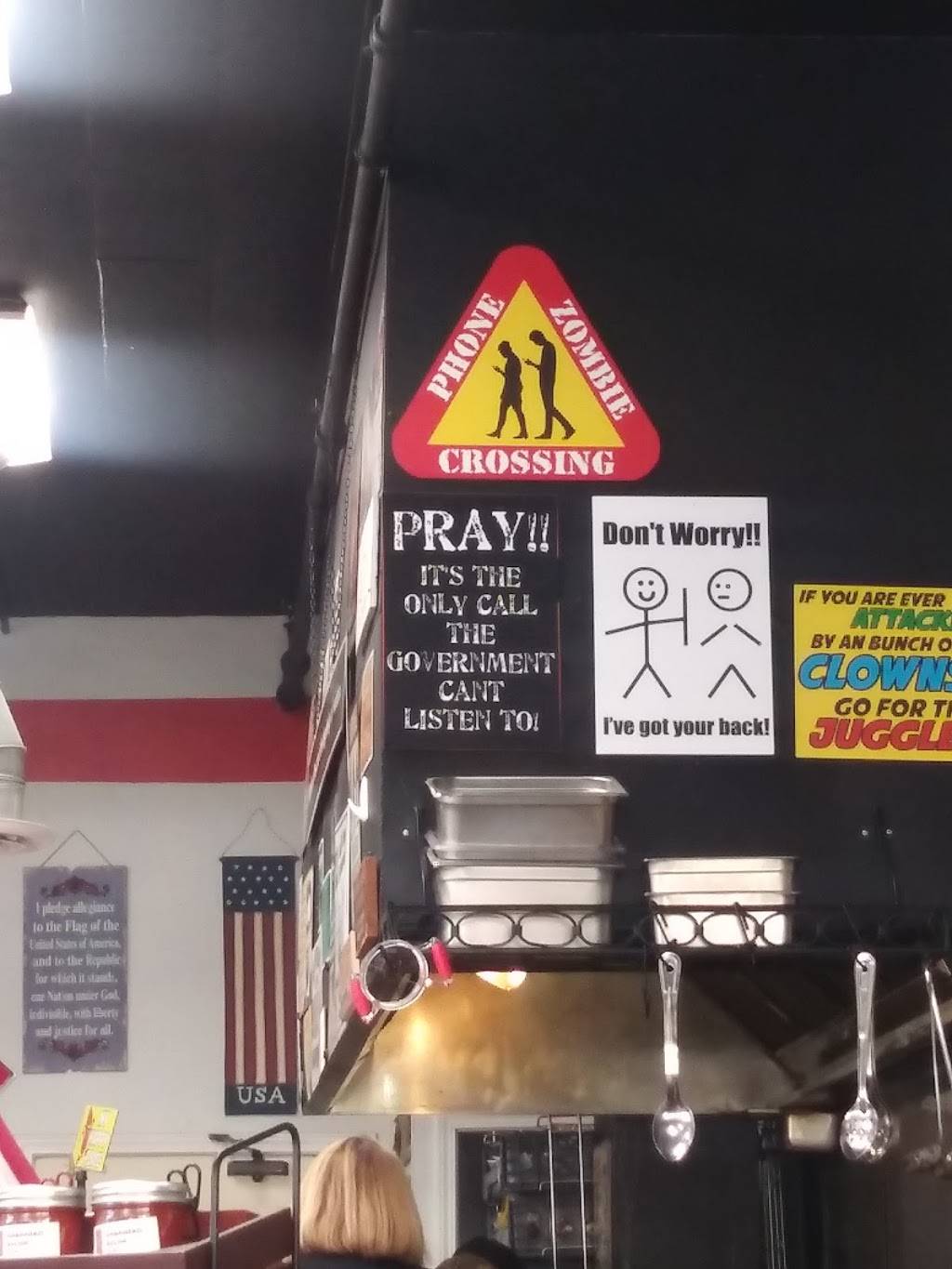 Spud Dogs | restaurant | 490 Cherry St, Macon, GA 31201, USA | 4786214848 OR +1 478-621-4848