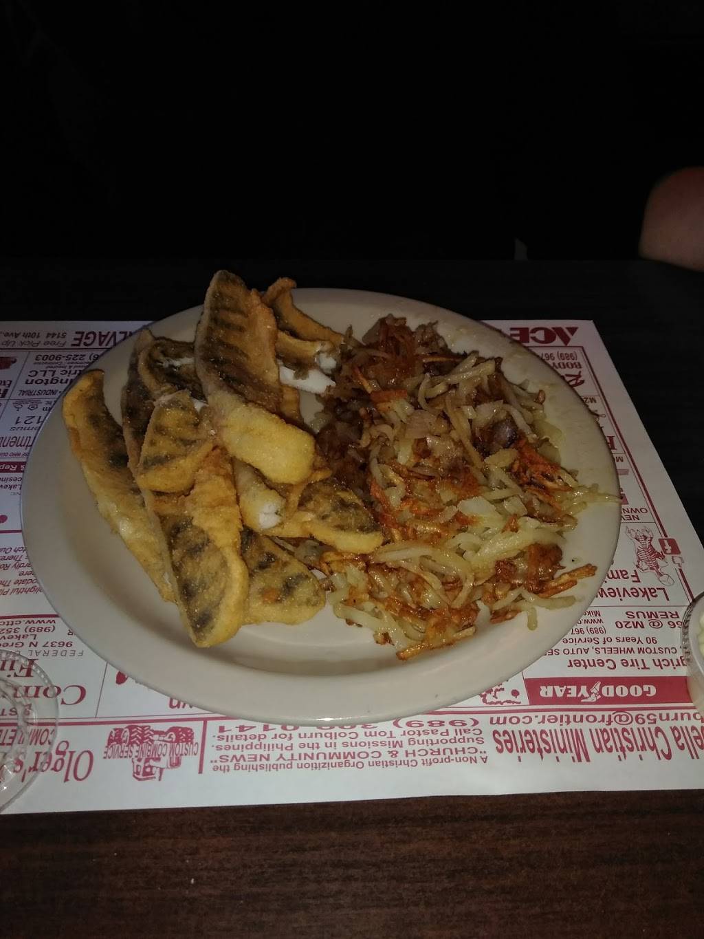 Crystal Fountain Restaurant | restaurant | 2535 30th Ave, Blanchard, MI 49310, USA | 9895612212 OR +1 989-561-2212