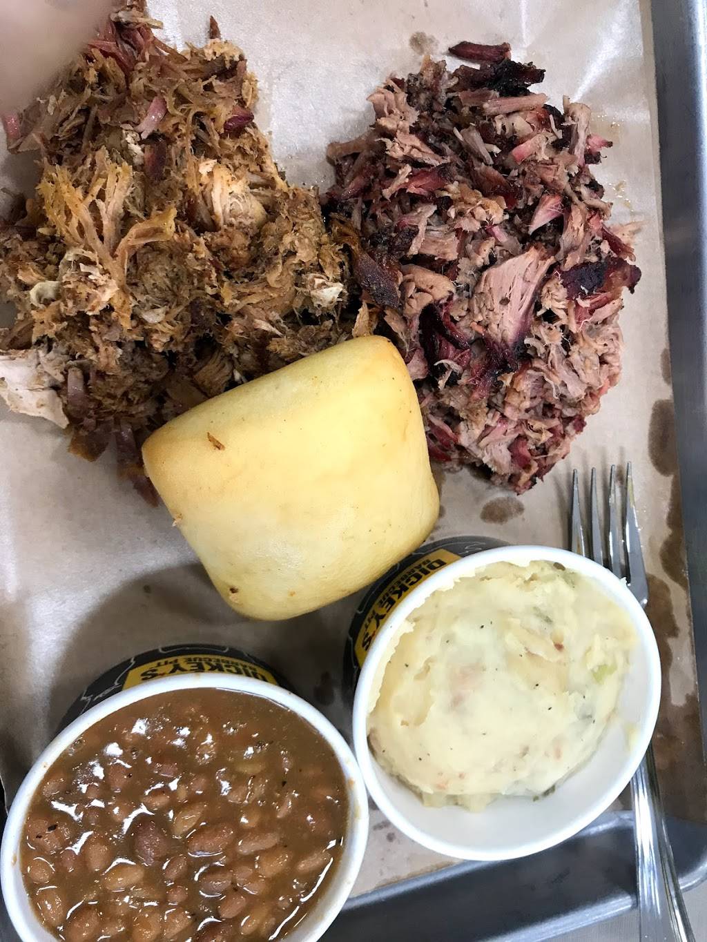 Dickeys Barbecue Pit | restaurant | Road Ranger Truck Stop 6615, N Interstate 35 Frontage Rd, Waco, TX 76705, USA | 2548291450 OR +1 254-829-1450