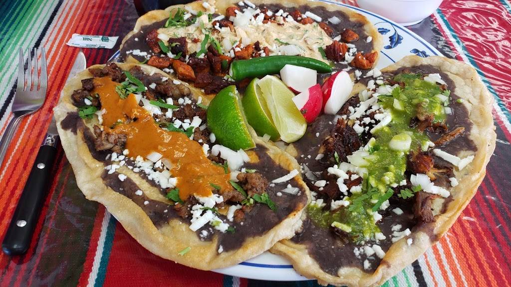 Antojitos Oaxaquenos Y Poblanos | restaurant | 307 Phelan Ave, San Jose, CA 95112, USA | 4084173740 OR +1 408-417-3740