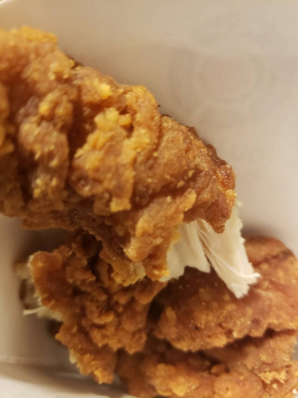 Sonic Drive-In | restaurant | 1900 Cecil Ave, Delano, CA 93215, USA | 6617259100 OR +1 661-725-9100