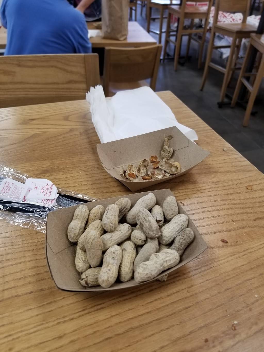 Five Guys | meal takeaway | 9039 Southside Blvd, Jacksonville, FL 32256, USA | 9045389100 OR +1 904-538-9100