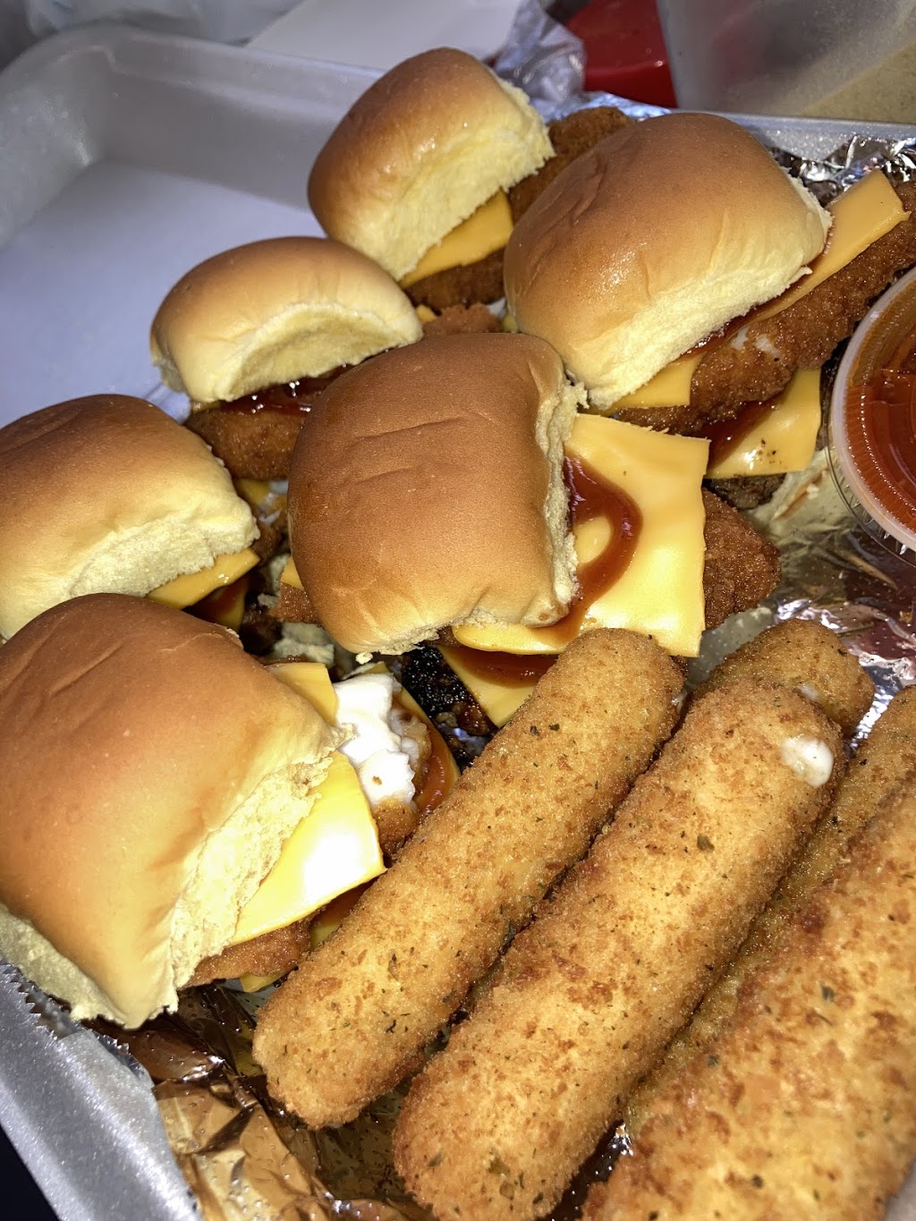 Wing Champ | restaurant | 406 Tompkins St, City of Orange, NJ 07050, USA | 8625962745 OR +1 862-596-2745