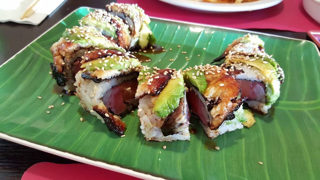 Oishii Japanese Thai Restaurant | restaurant | 10251 Mast Blvd B, Santee, CA 92071, USA | 6195964852 OR +1 619-596-4852