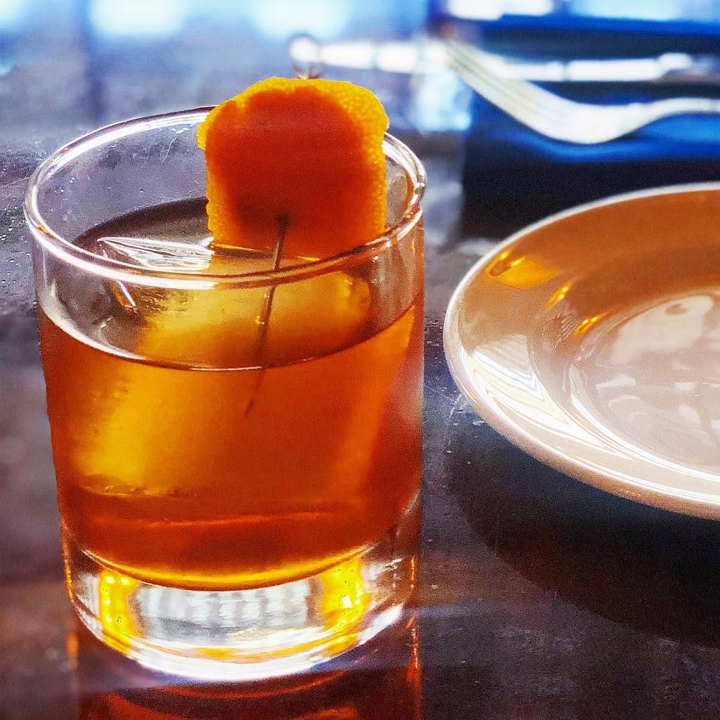 Tavern on Main | restaurant | 195 Main St, Wakefield, RI 02879, USA | 4014729240 OR +1 401-472-9240