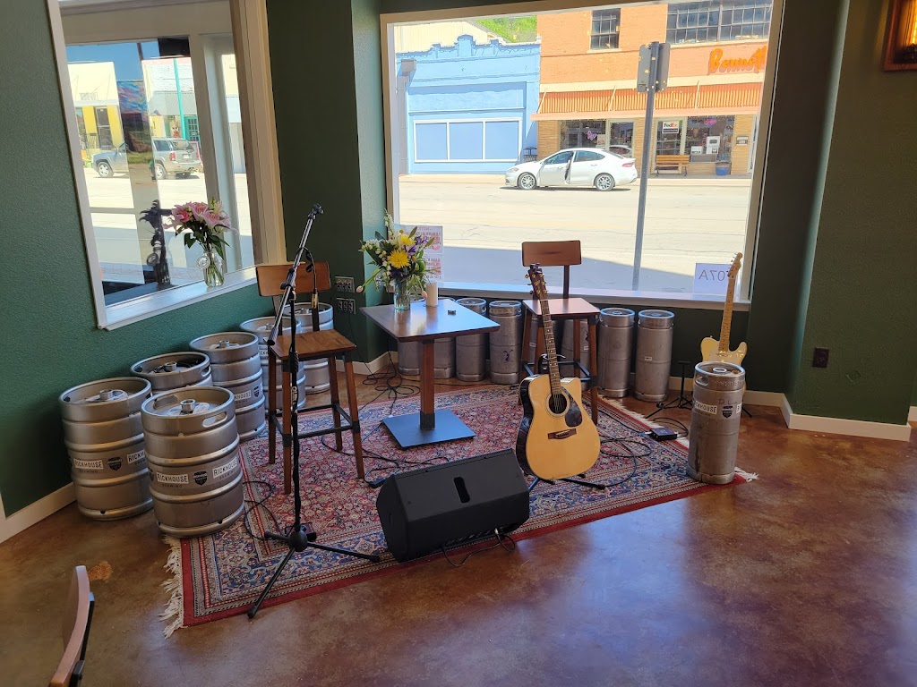 Rickhouse Brewing Ventures | restaurant | 401 N Oak Ave Ste 107a, Mineral Wells, TX 76067, USA | 9409771938 OR +1 940-977-1938