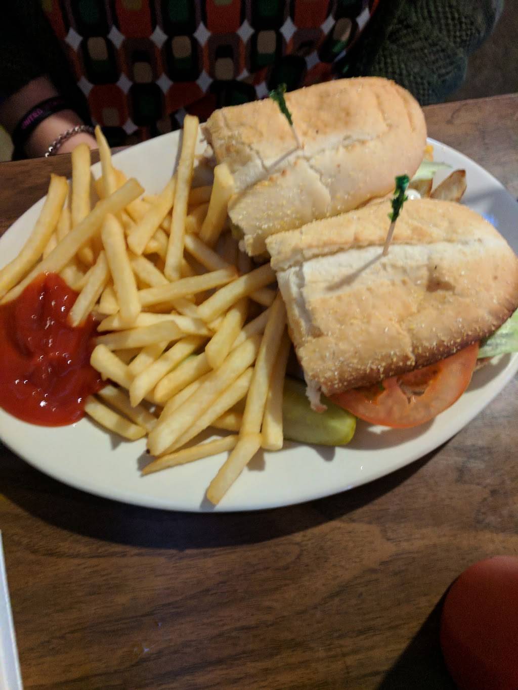 Aggies Sports Bar | restaurant | 108 S, Brooklyn Rd, Jackson, MI 49201, USA | 5175368059 OR +1 517-536-8059